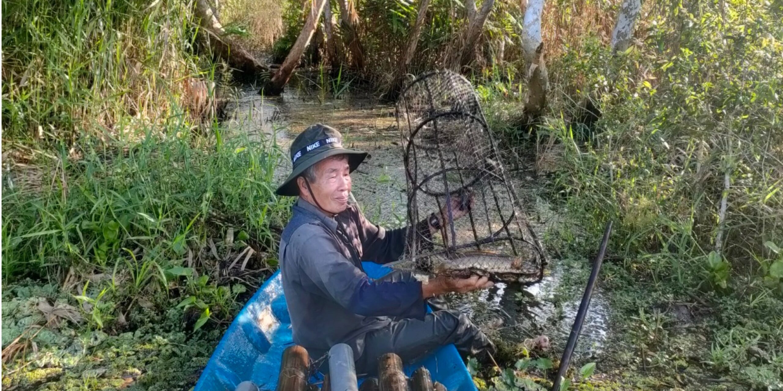 cuoc song gan lien voi rung tram mien tay