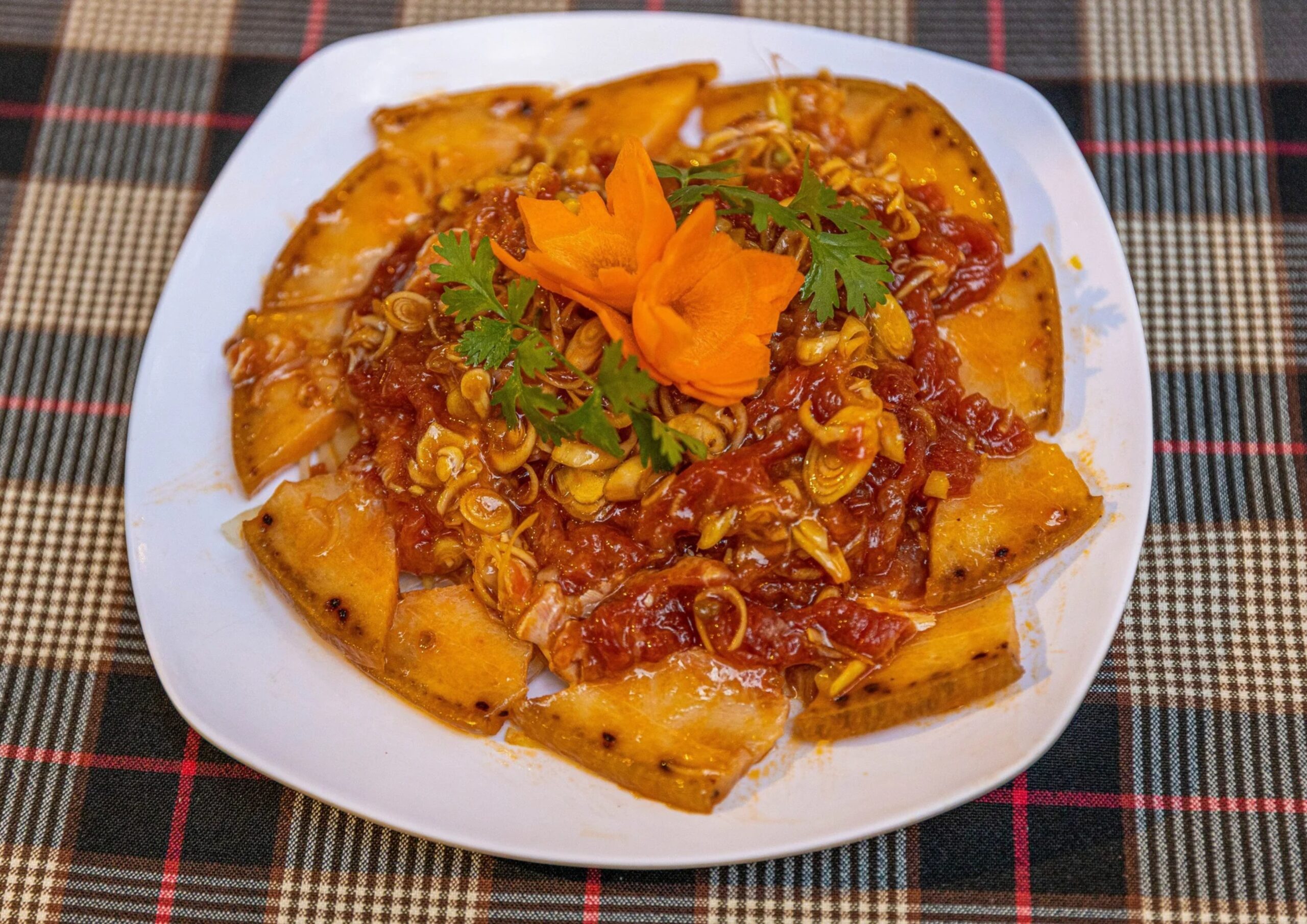 thịt heo rừng làm sỏi mầm Hậu Giang